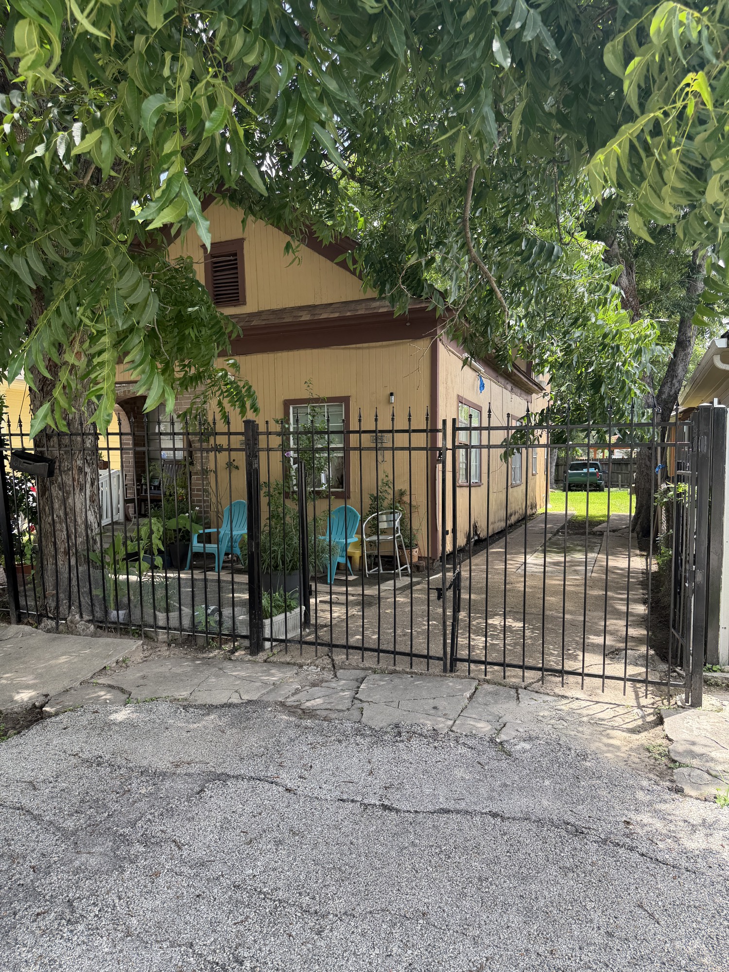 1612 Common Street Property Photo 17