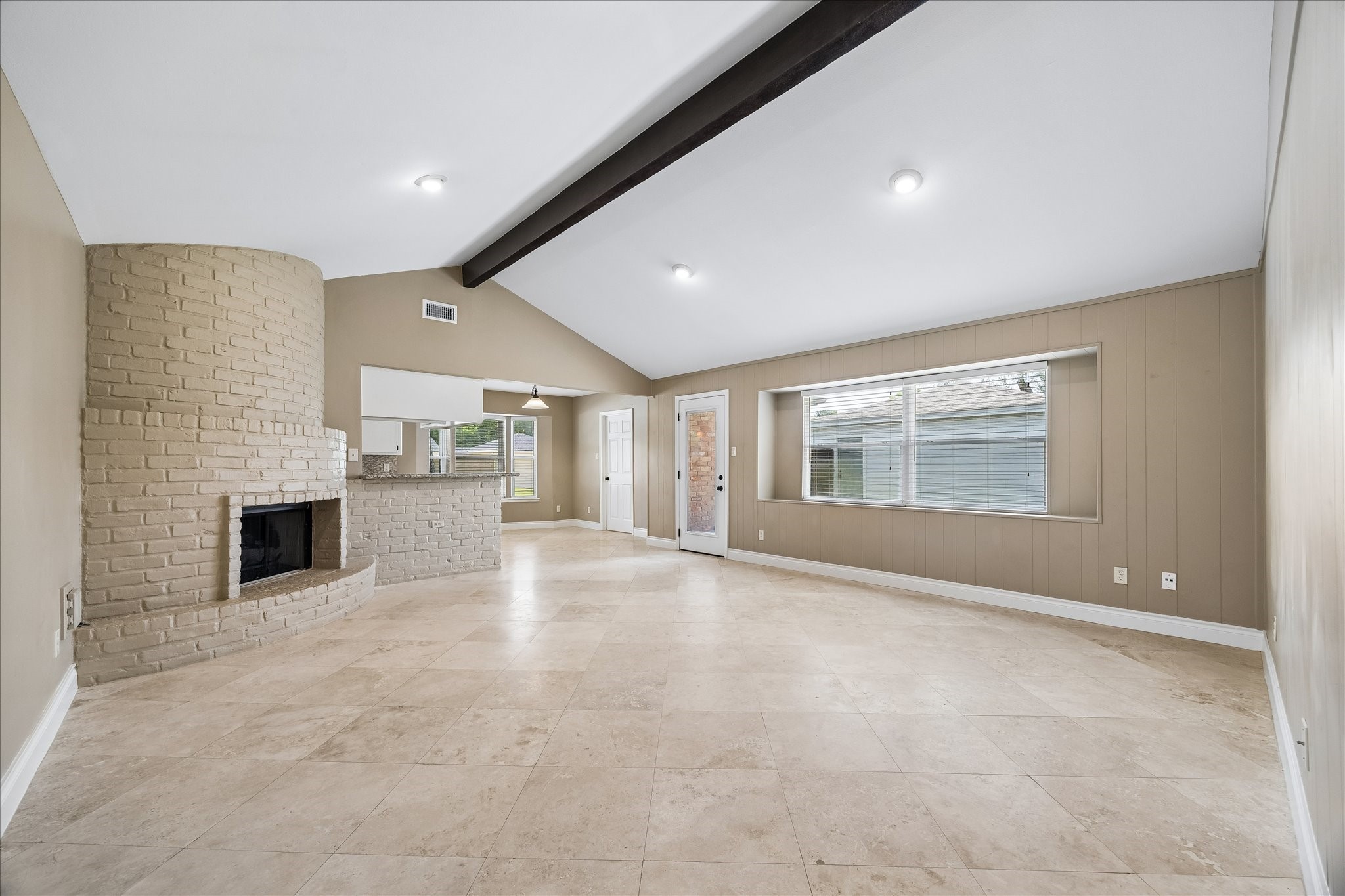 12322 Nova Court Property Photo 2