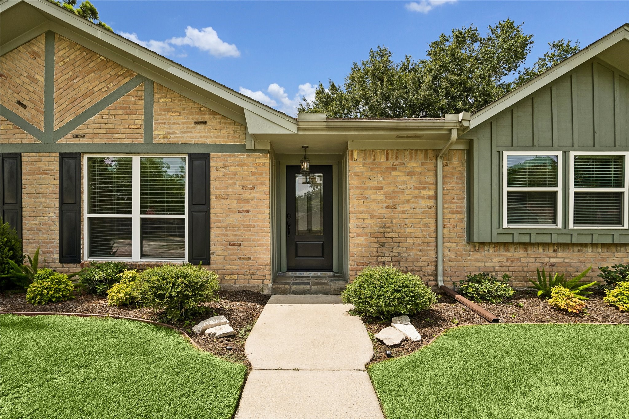 12322 Nova Court Property Photo 8