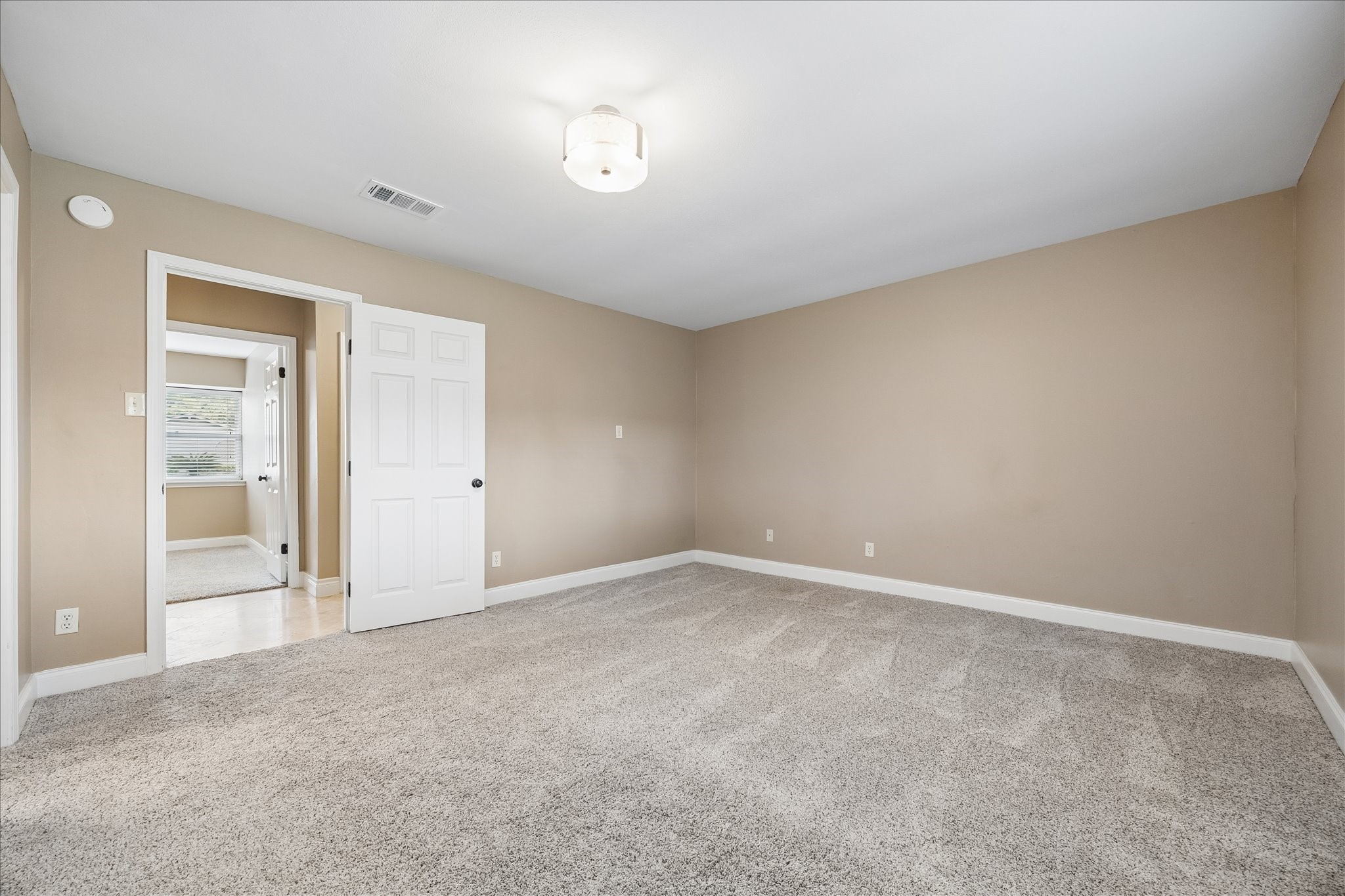 12322 Nova Court Property Photo 21