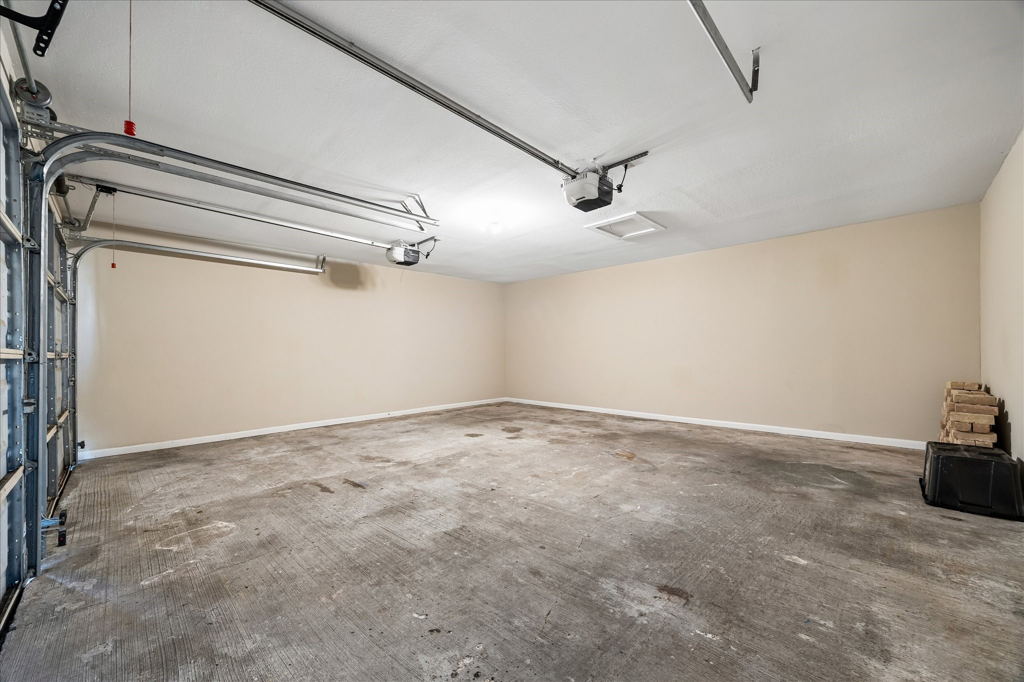 12322 Nova Court Property Photo 27
