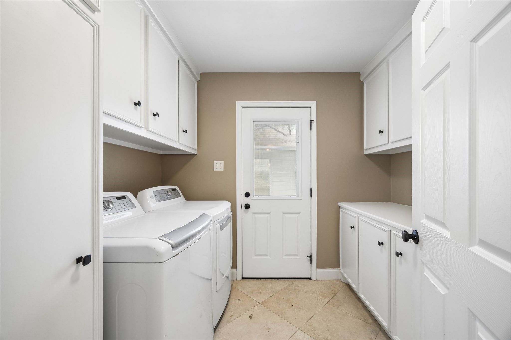 12322 Nova Court Property Photo 28