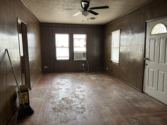 1110 San Jacinto Street Property Photo 13