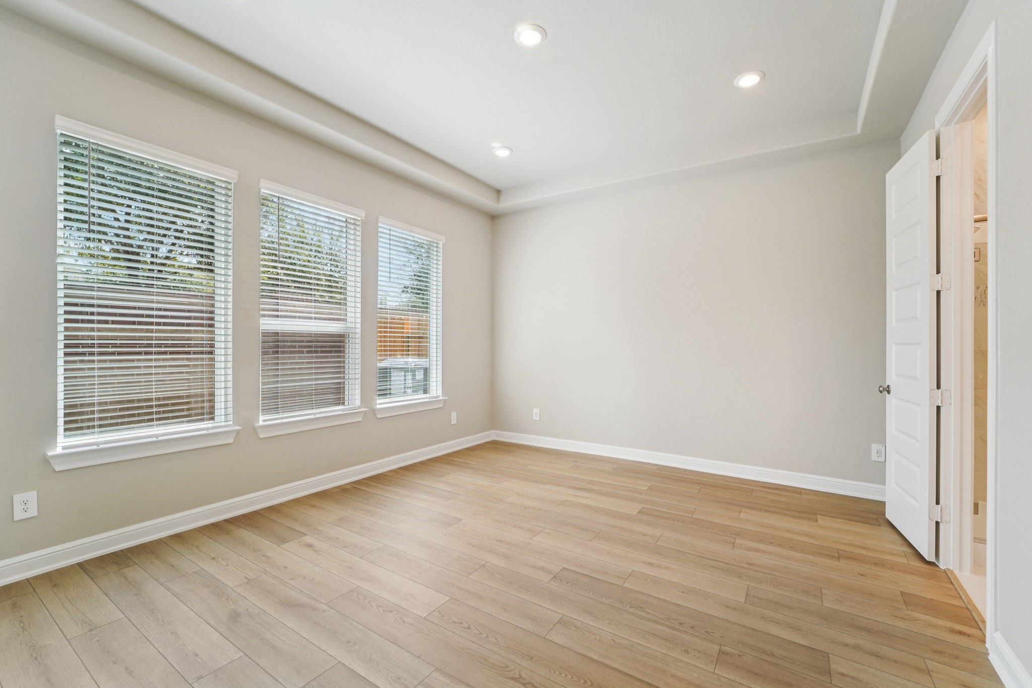 7430 Crown Maples Drive Property Photo 19