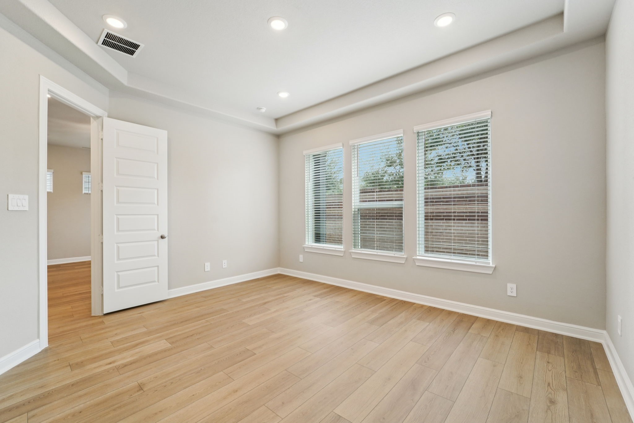 7430 Crown Maples Drive Property Photo 23