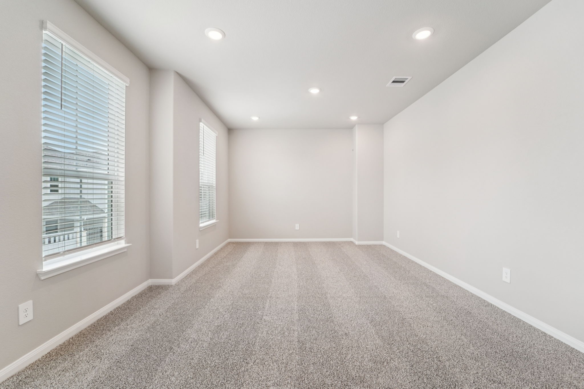 7430 Crown Maples Drive Property Photo 32