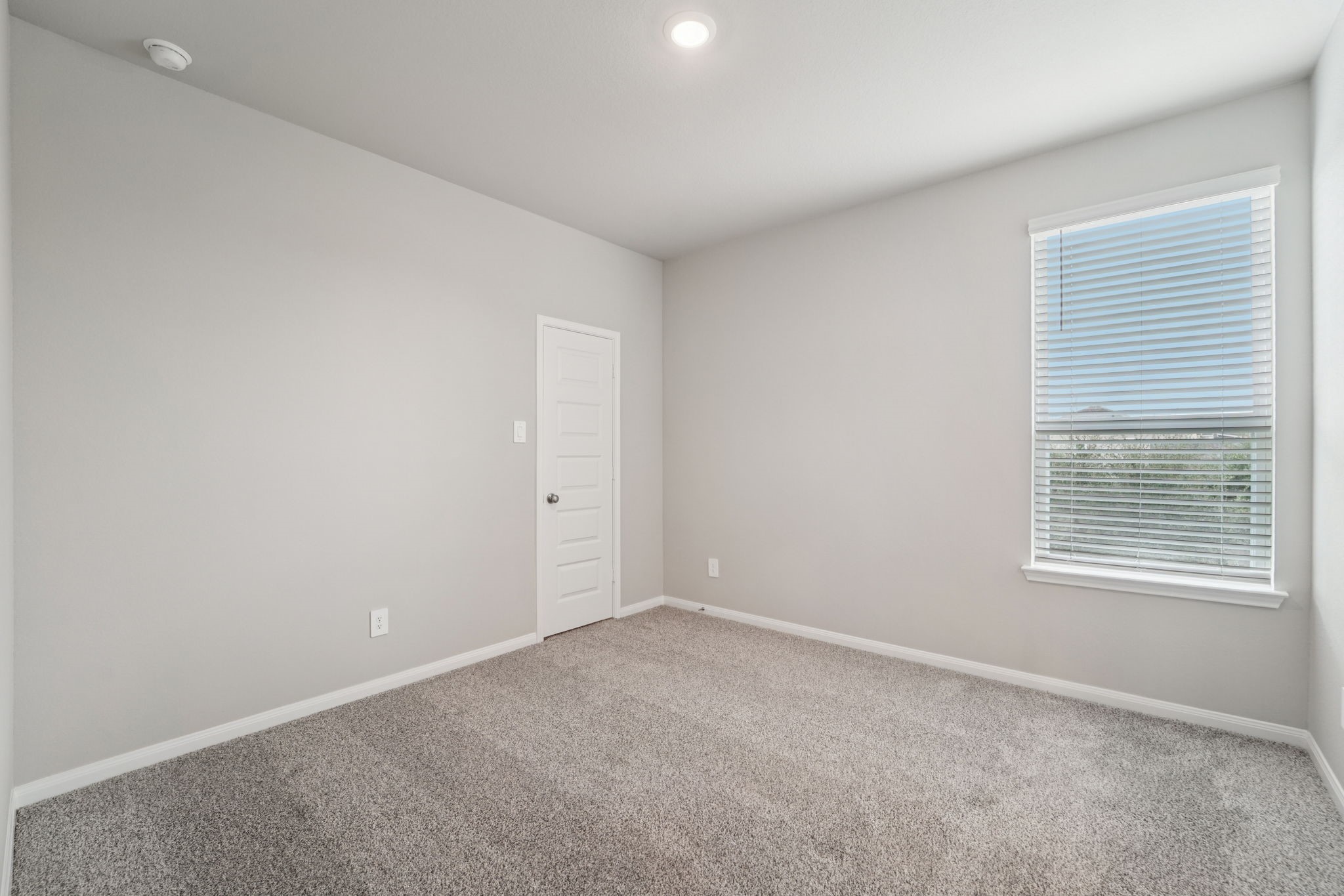 7430 Crown Maples Drive Property Photo 42