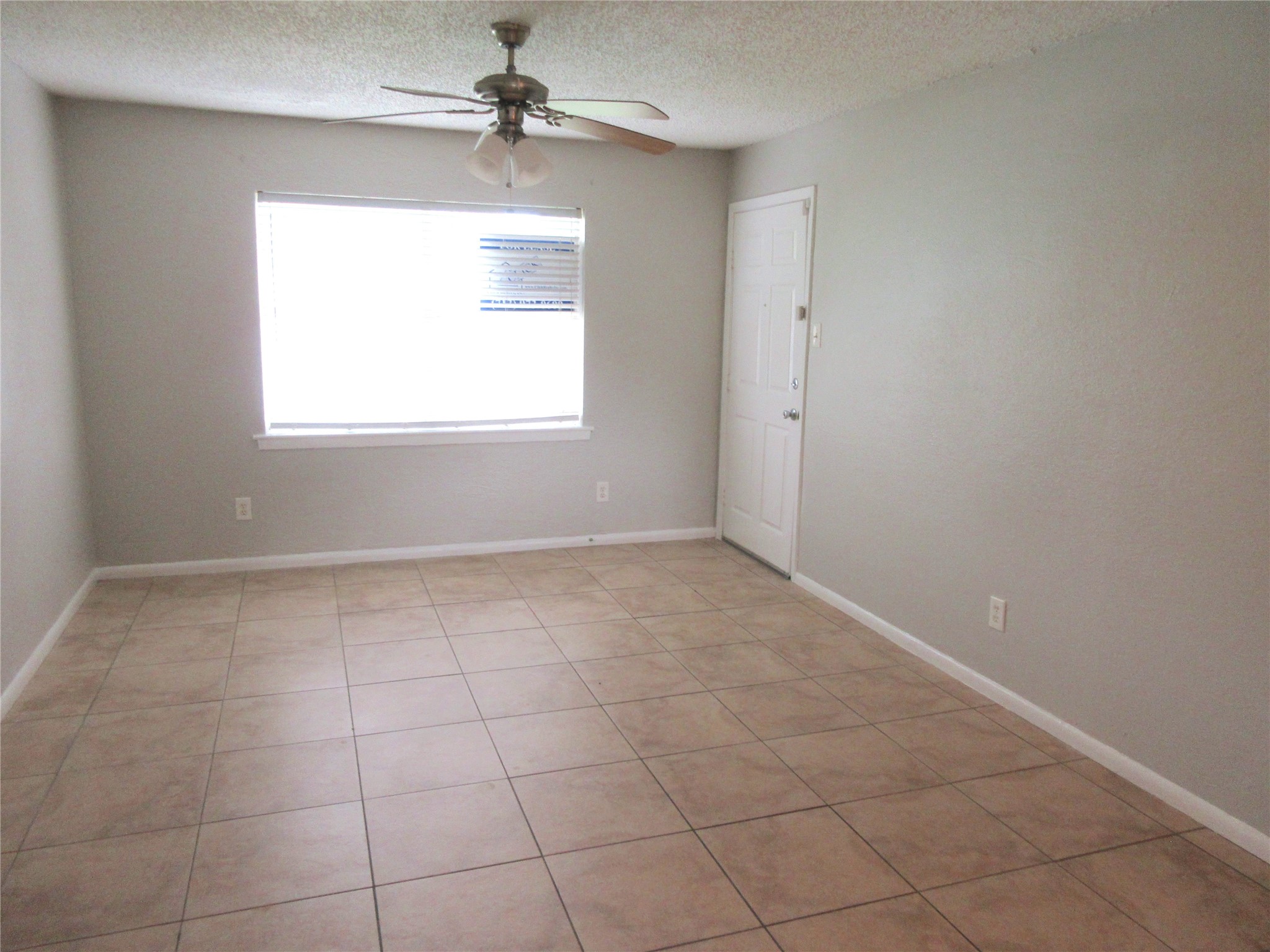 1230 Shadowdale Drive 6 Property Photo 4