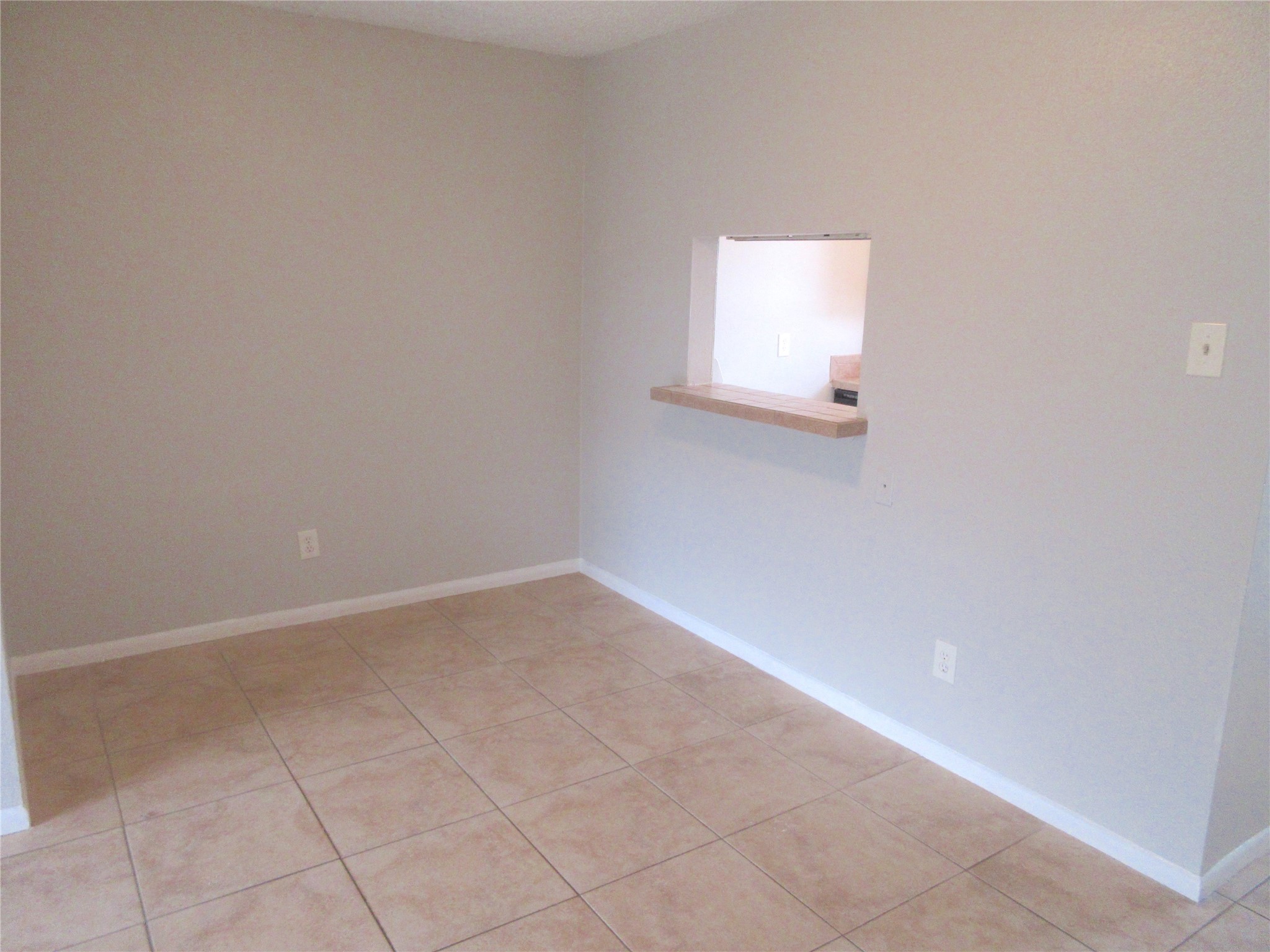 1230 Shadowdale Drive 6 Property Photo 5