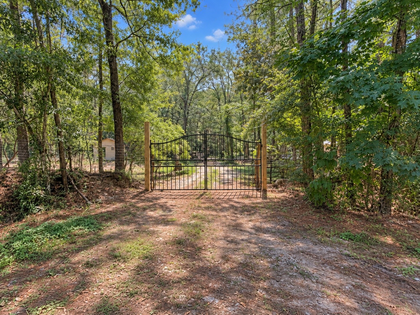 191 Regency Drive Property Photo 1