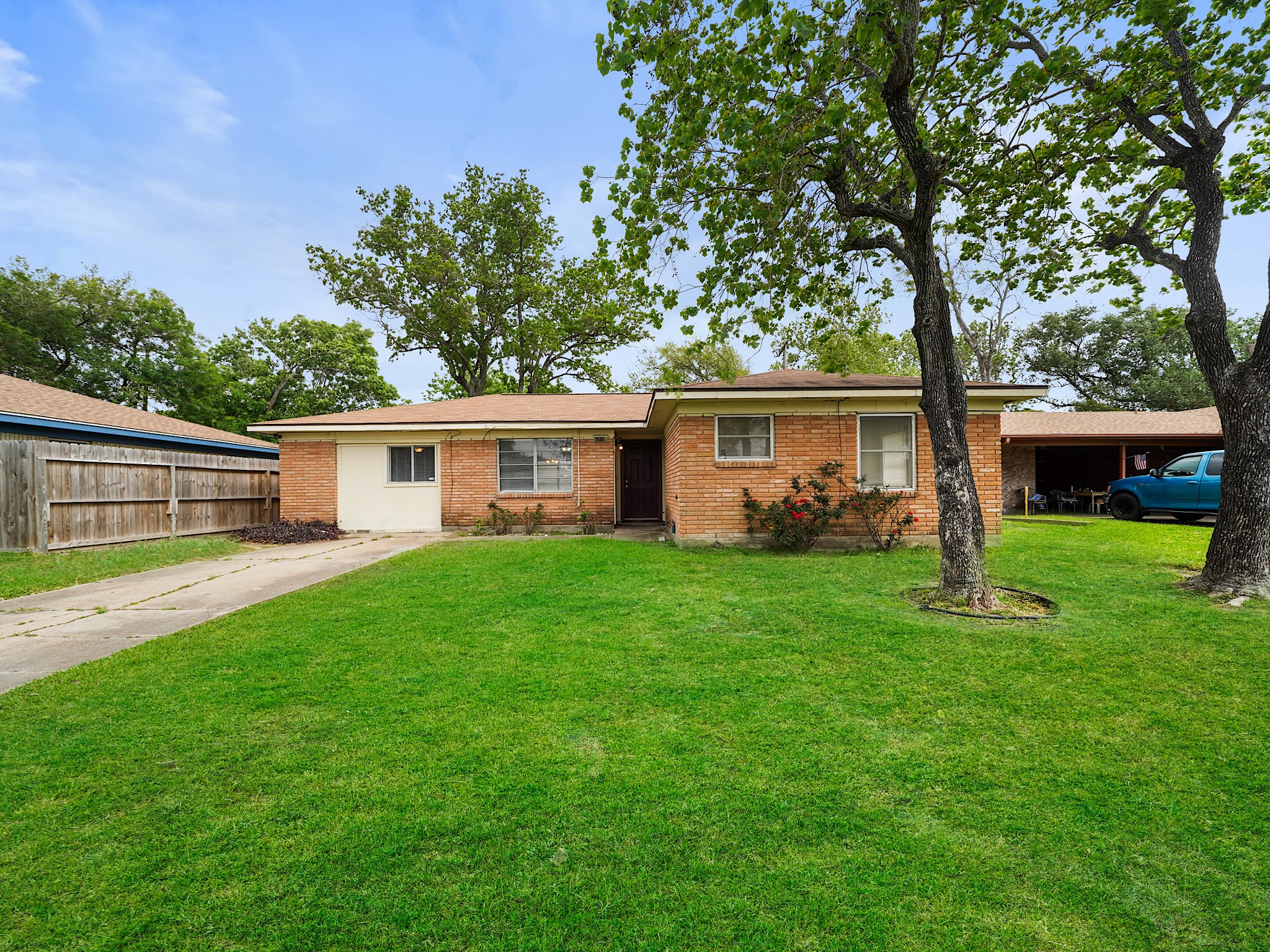 3006 14th Avenue N Property Photo 1