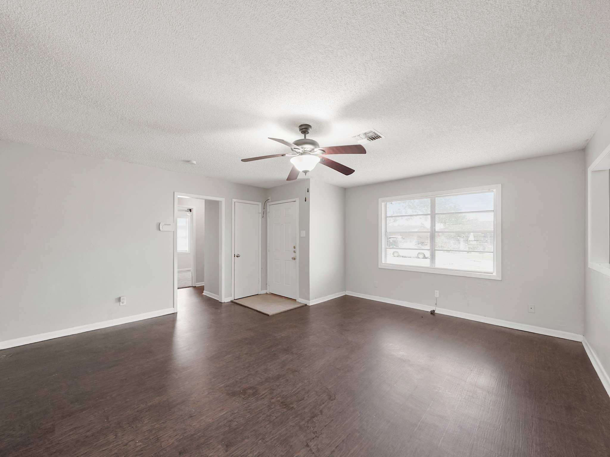 3006 14th Avenue N Property Photo 3