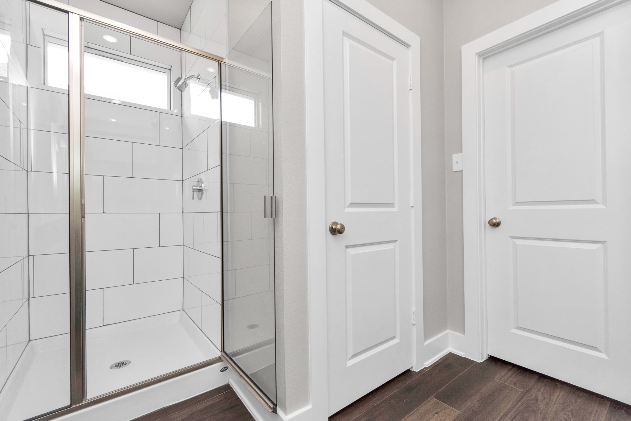 10515 Moon Valley Lane Property Photo 14