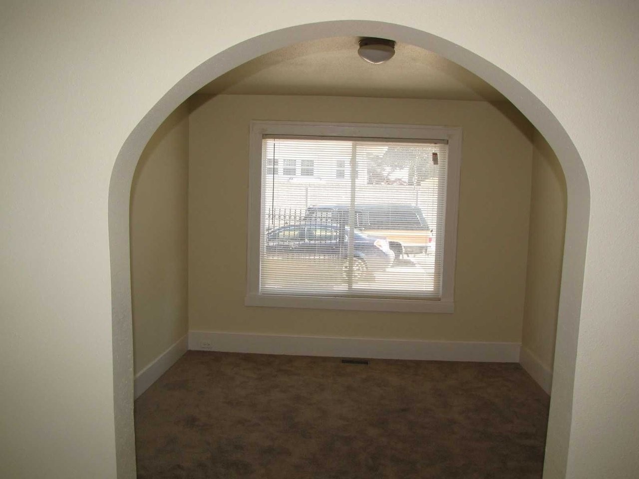 128 S Edith St Pontiac Property Photo 8
