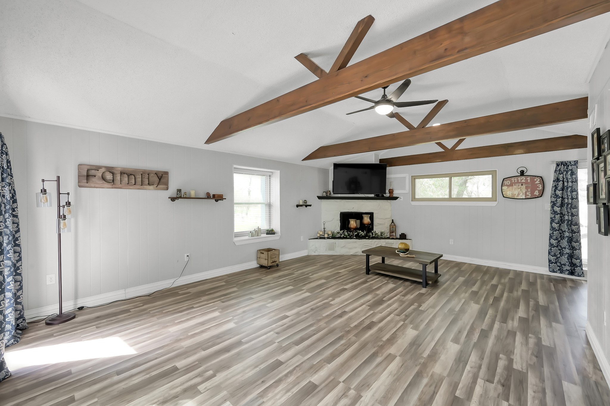 281 N Shady Oaks Drive Property Photo 27