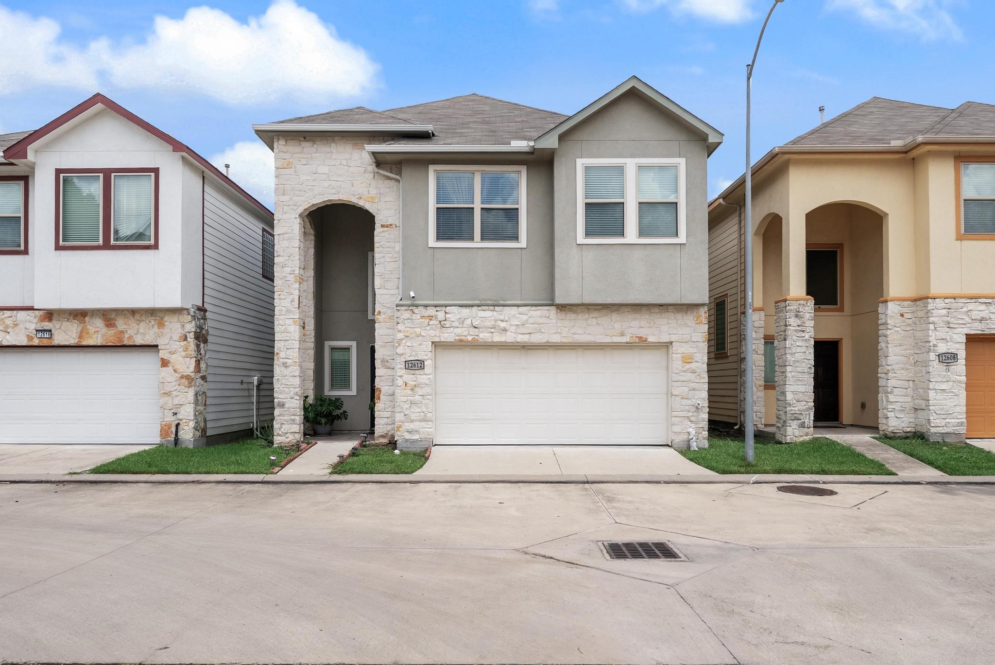 12612 Ashford Shadow Drive Property Photo 1