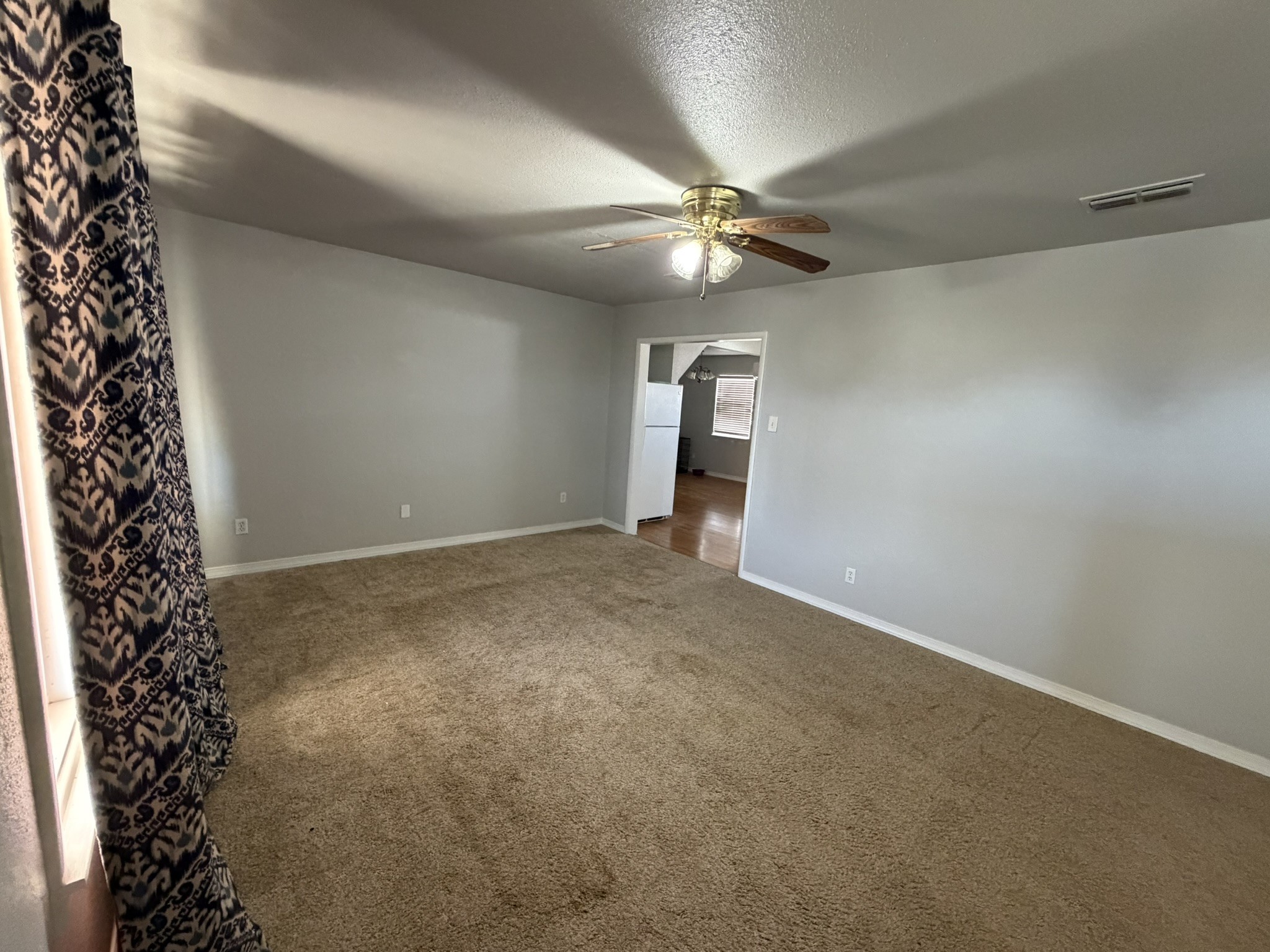 704 Sw Avenue A Property Photo 2