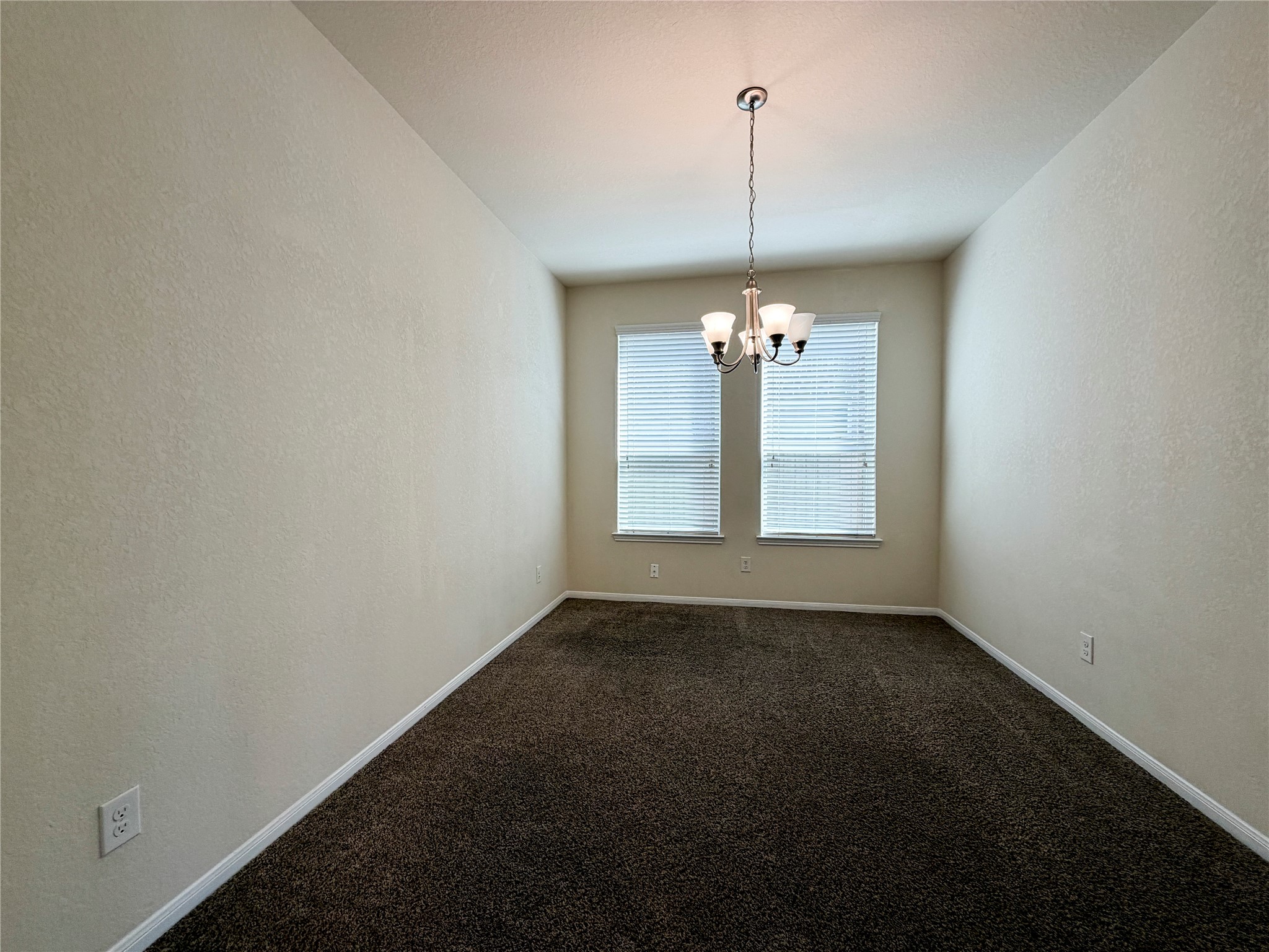8223 Quiet Prairie Trail Property Photo 9