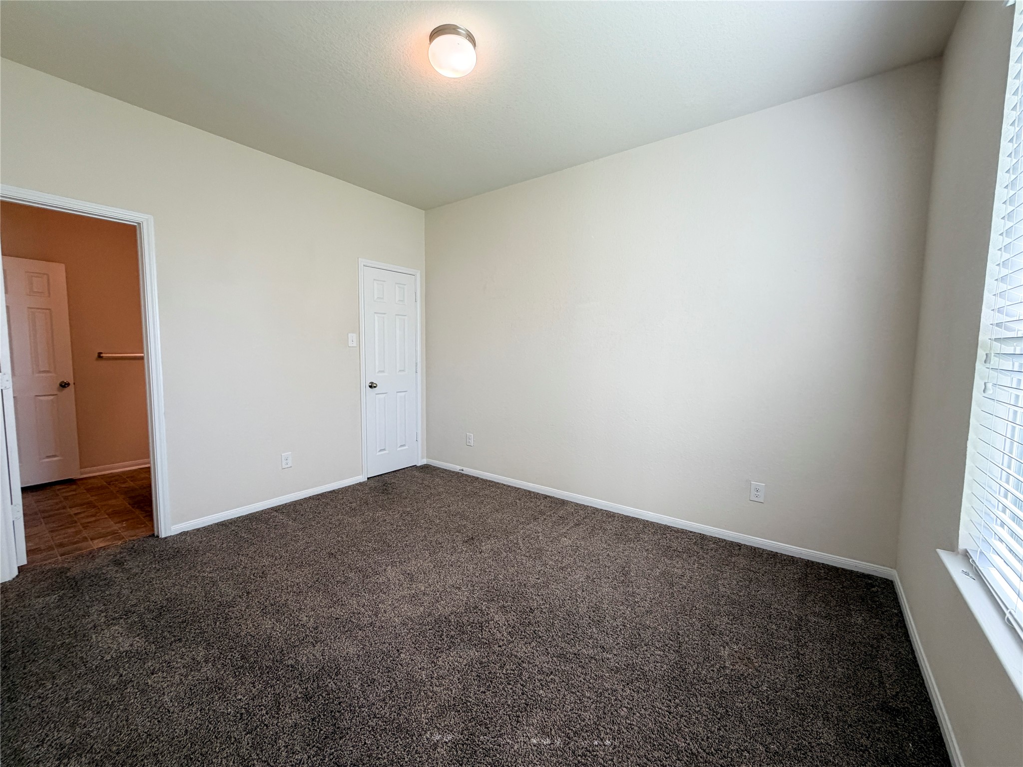 8223 Quiet Prairie Trail Property Photo 12