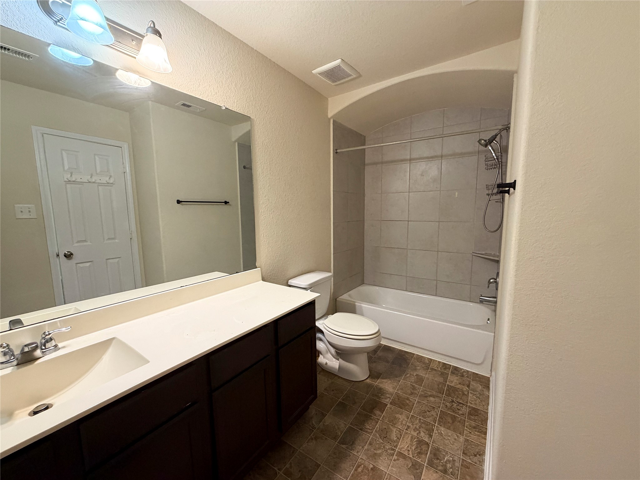 8223 Quiet Prairie Trail Property Photo 14