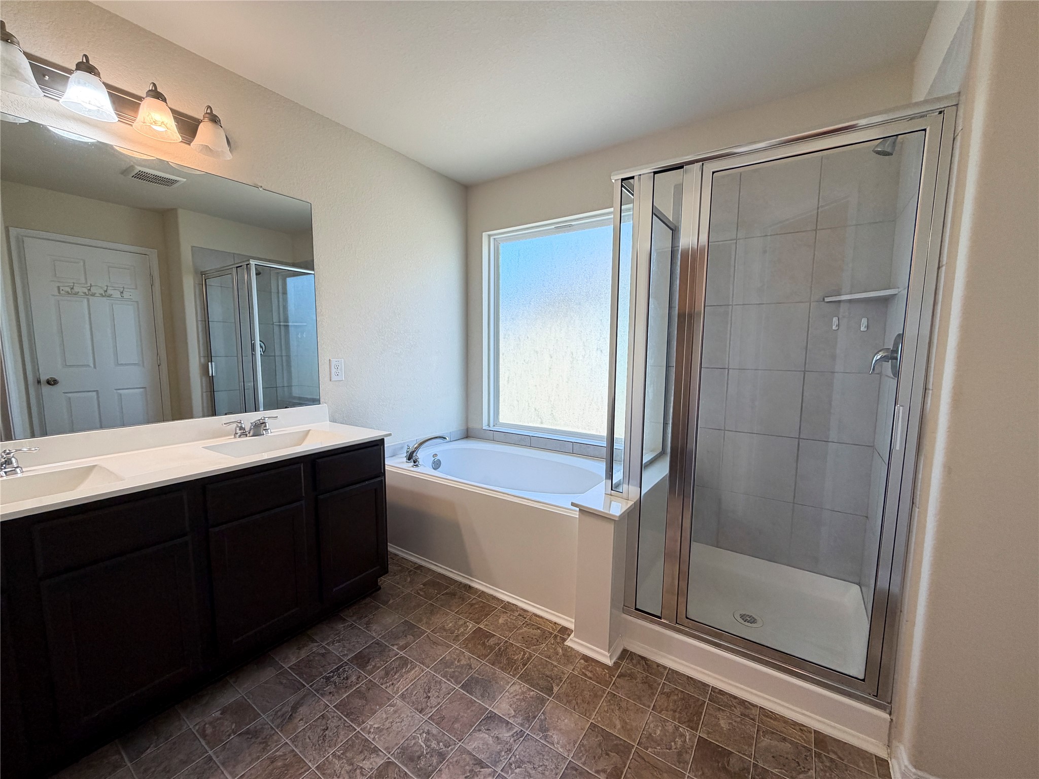 8223 Quiet Prairie Trail Property Photo 18