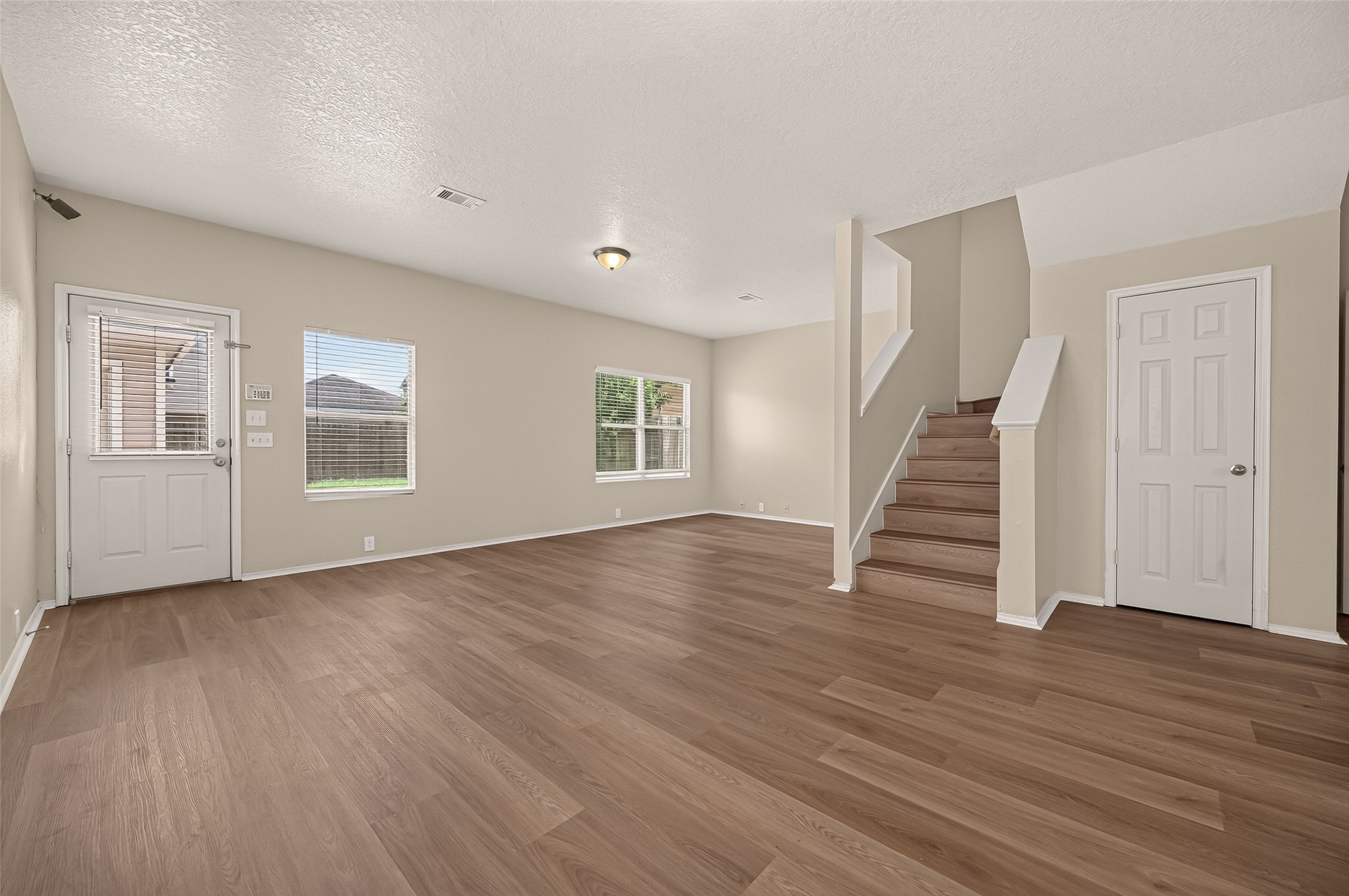 18915 S Lyford Drive Property Photo 9