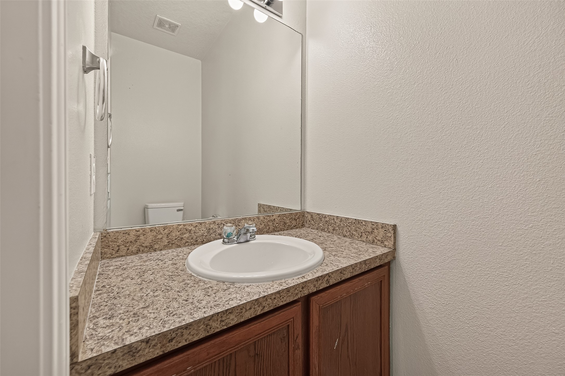 18915 S Lyford Drive Property Photo 13