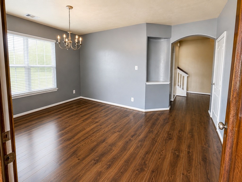 20811 Dover Mist Ln Property Photo 2