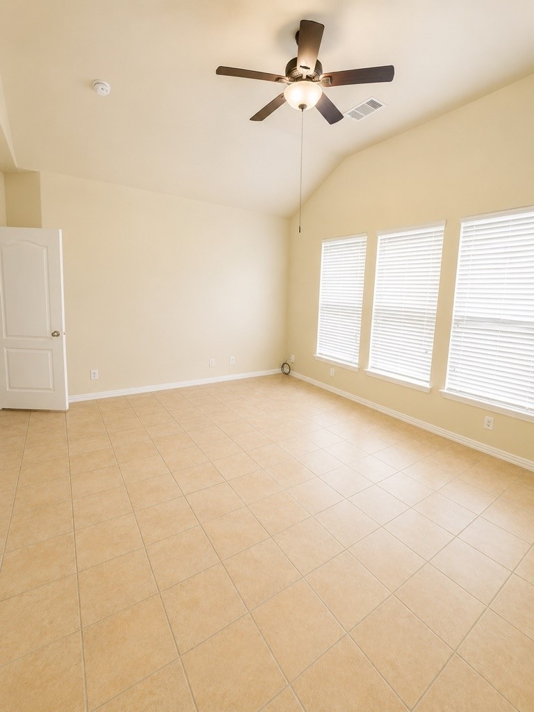 20811 Dover Mist Ln Property Photo 9