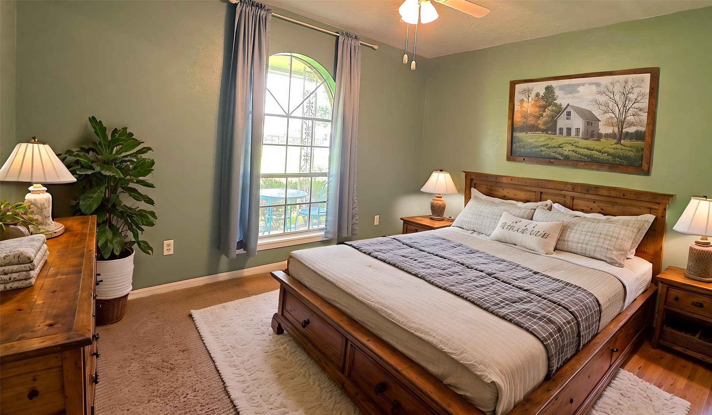 24338 Redbud Avenue Property Photo 11