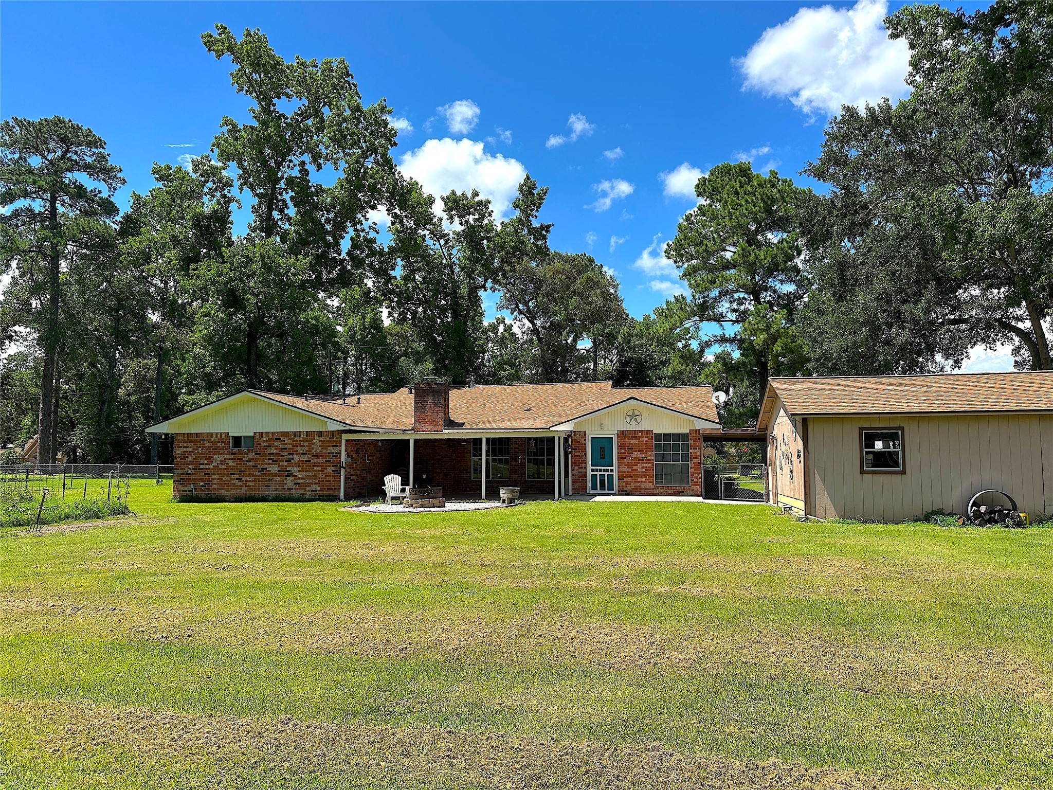 24338 Redbud Avenue Property Photo 21