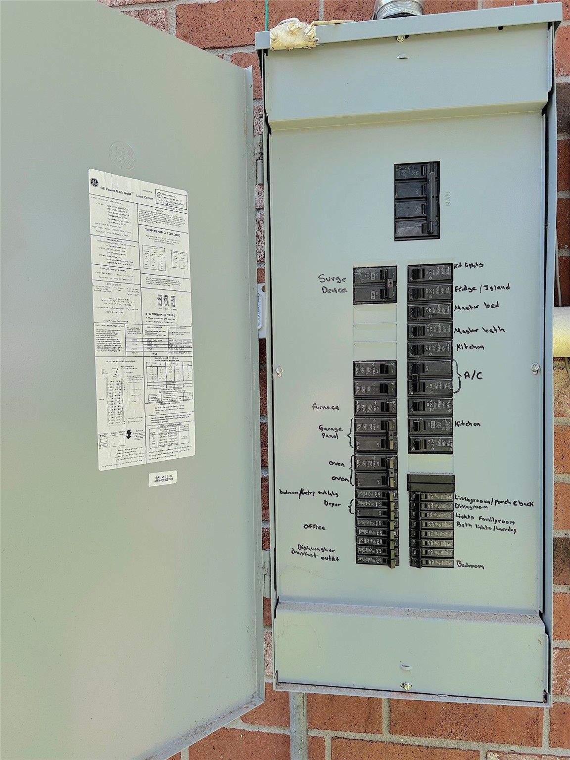 24338 Redbud Avenue Property Photo 23