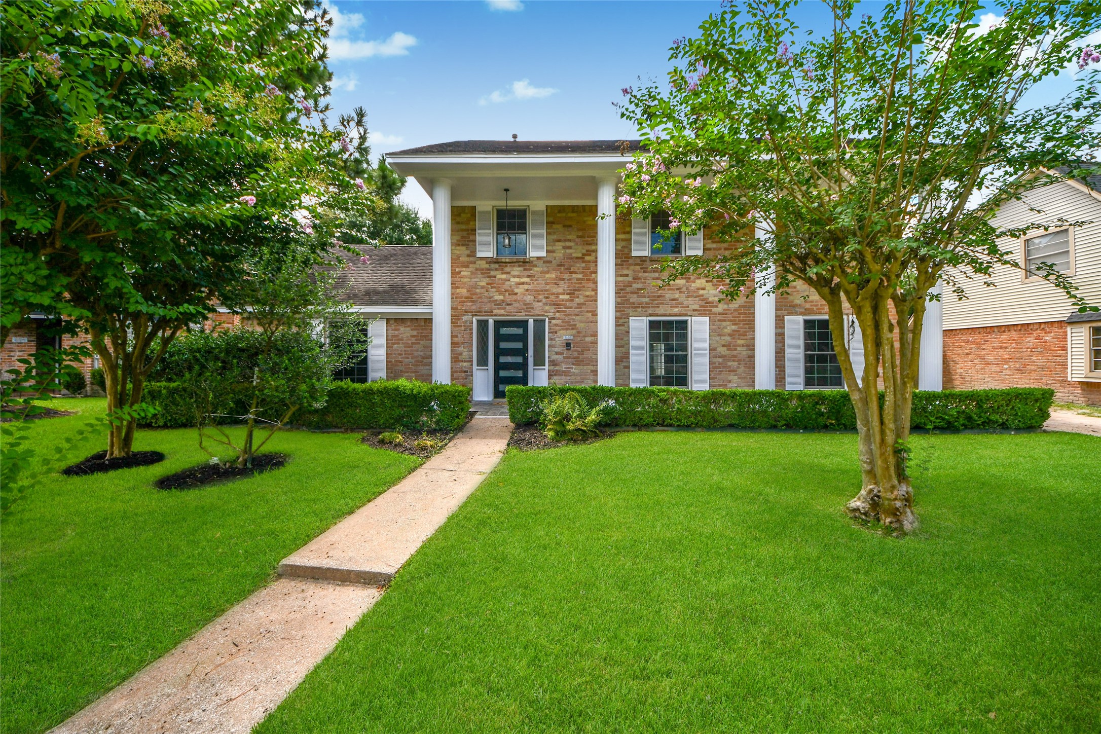 1706 Durfey Lane Property Photo 3