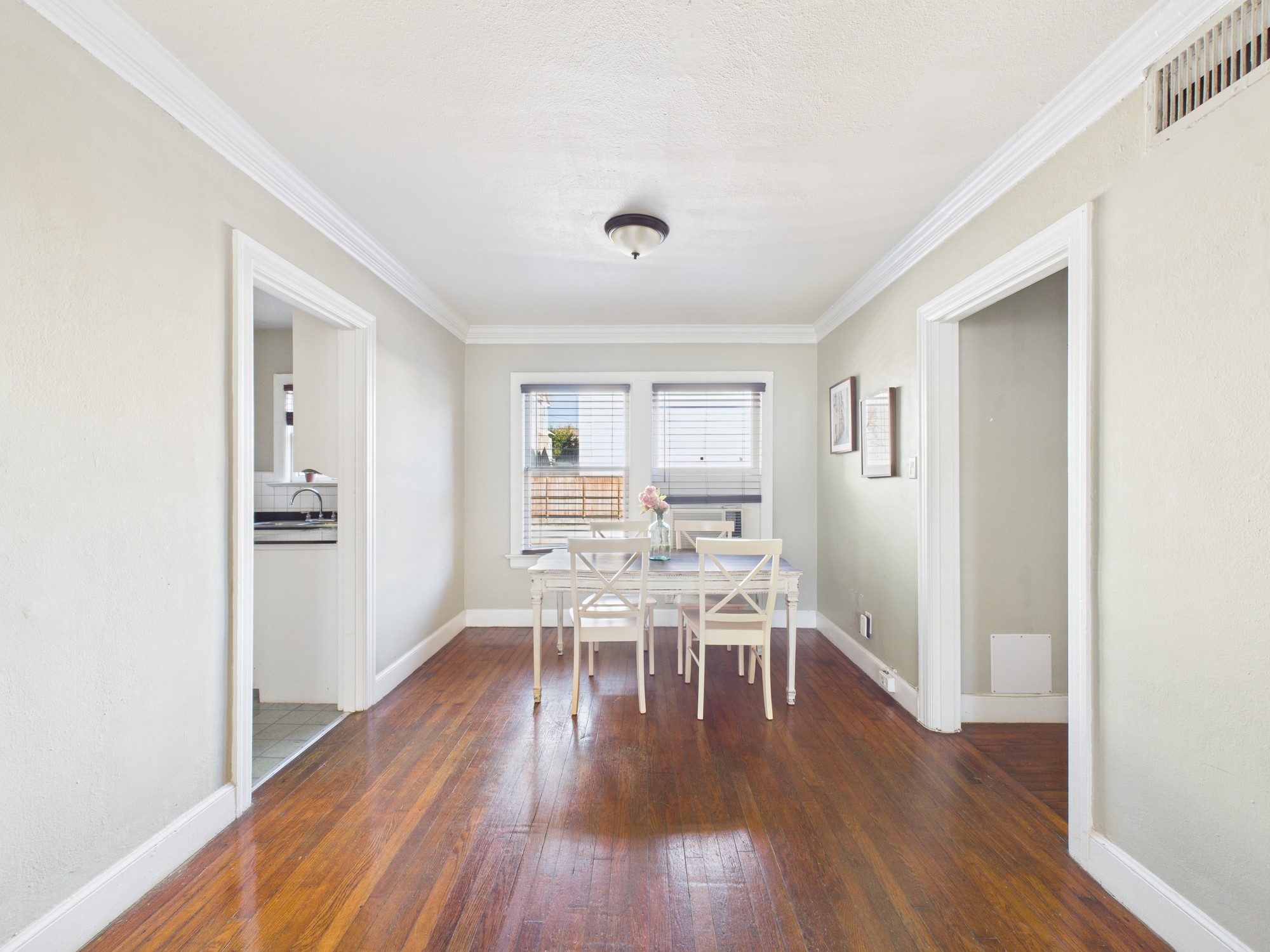 1920 Richmond Avenue 8 Property Photo 5