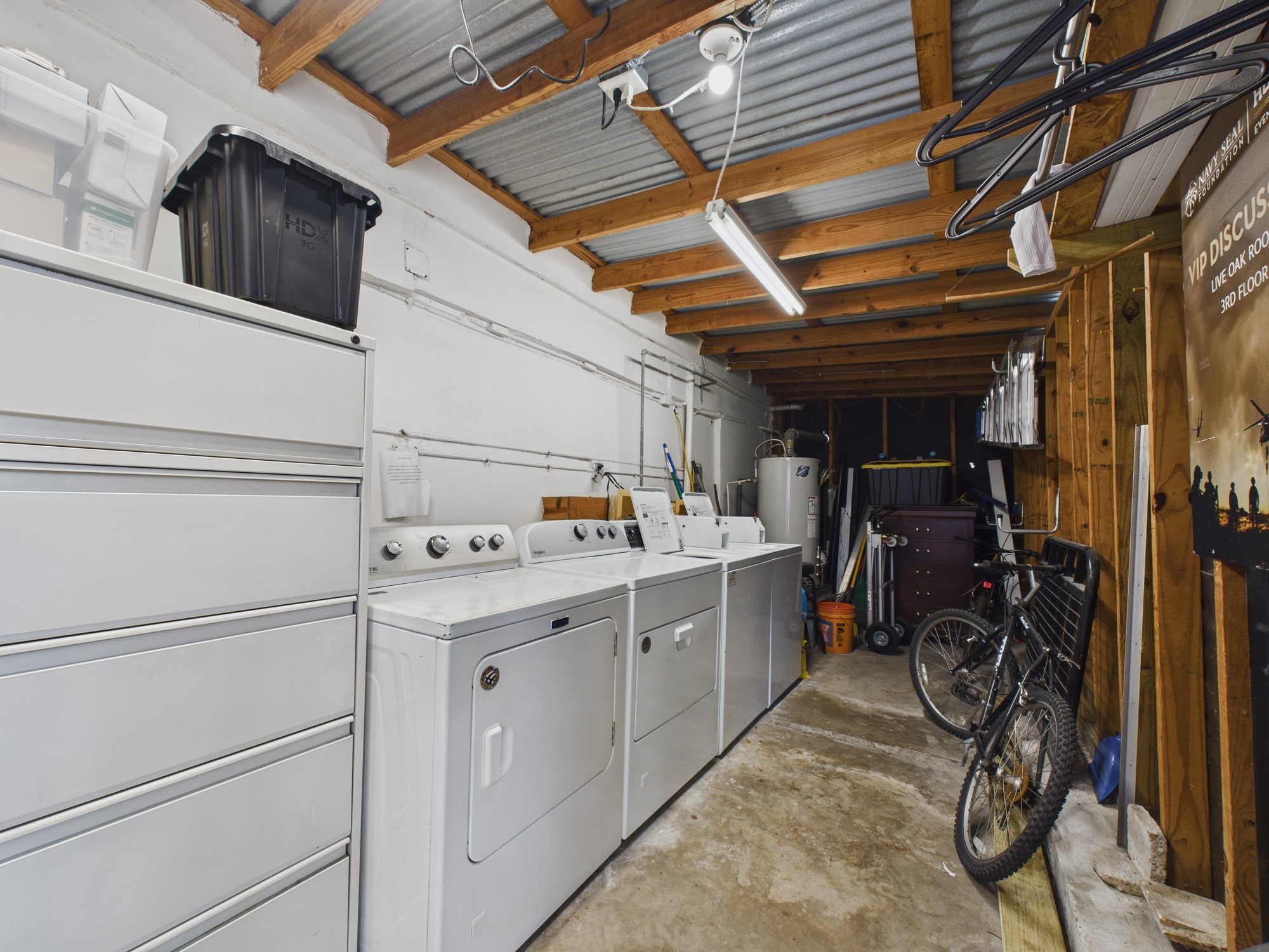 1920 Richmond Avenue 8 Property Photo 20