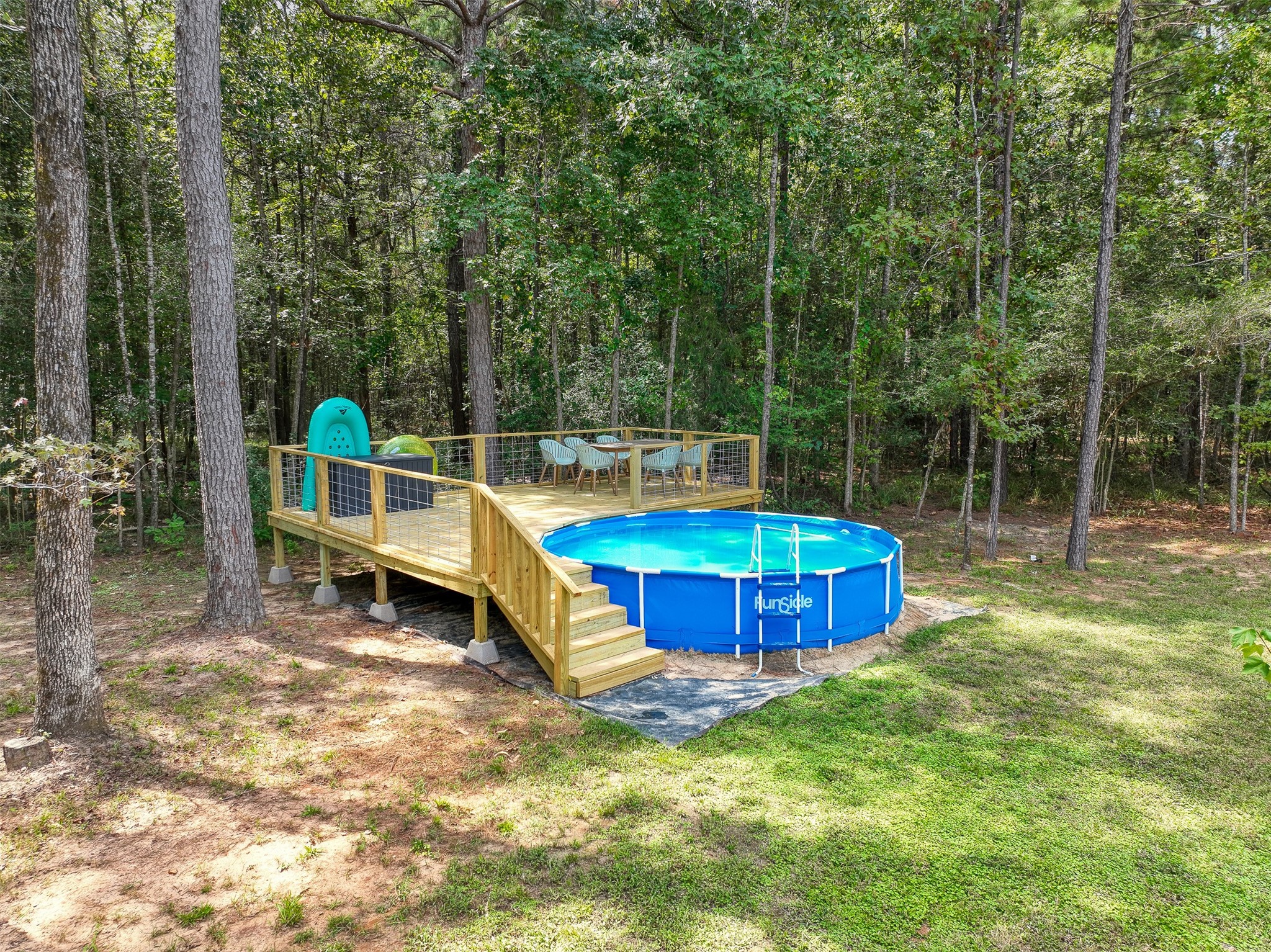 525 County Road 1170 Property Photo 6