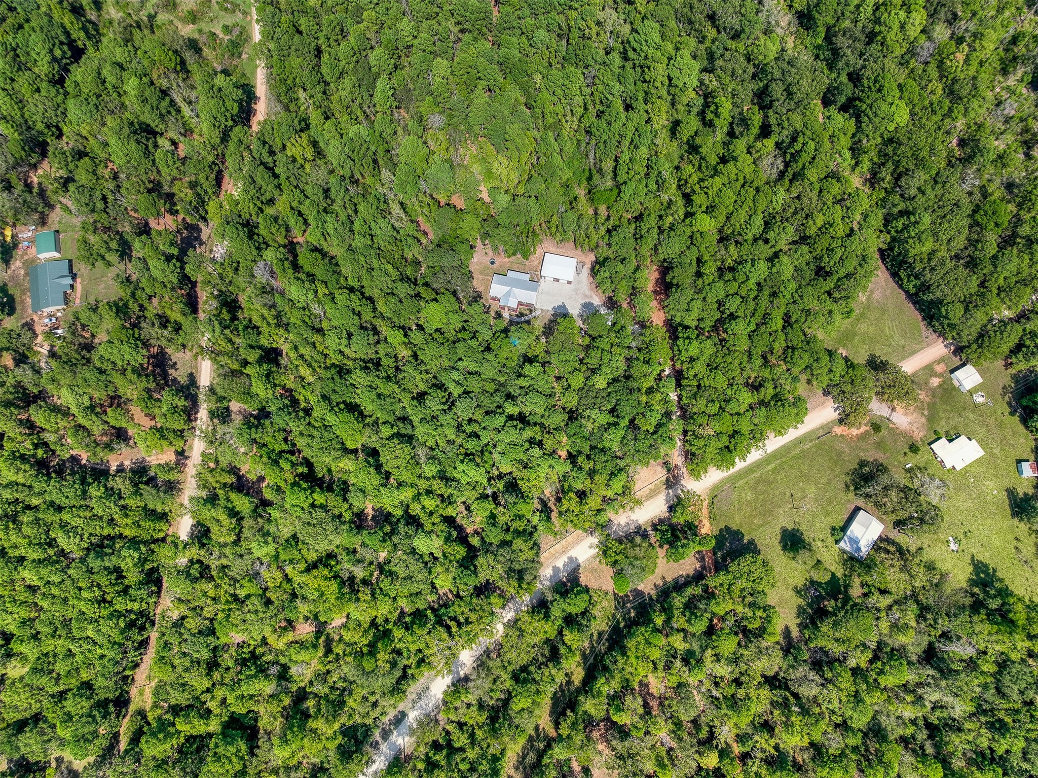 525 County Road 1170 Property Photo 13