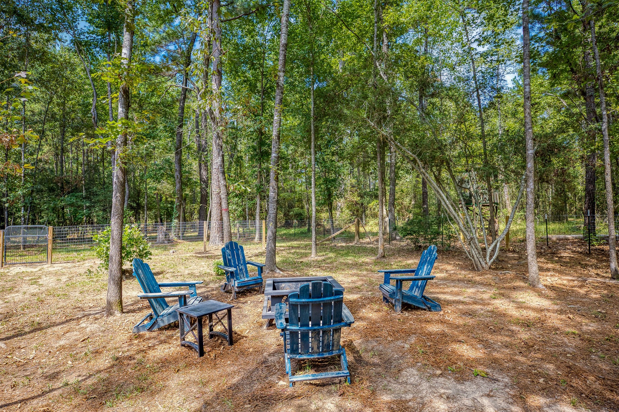 525 County Road 1170 Property Photo 34