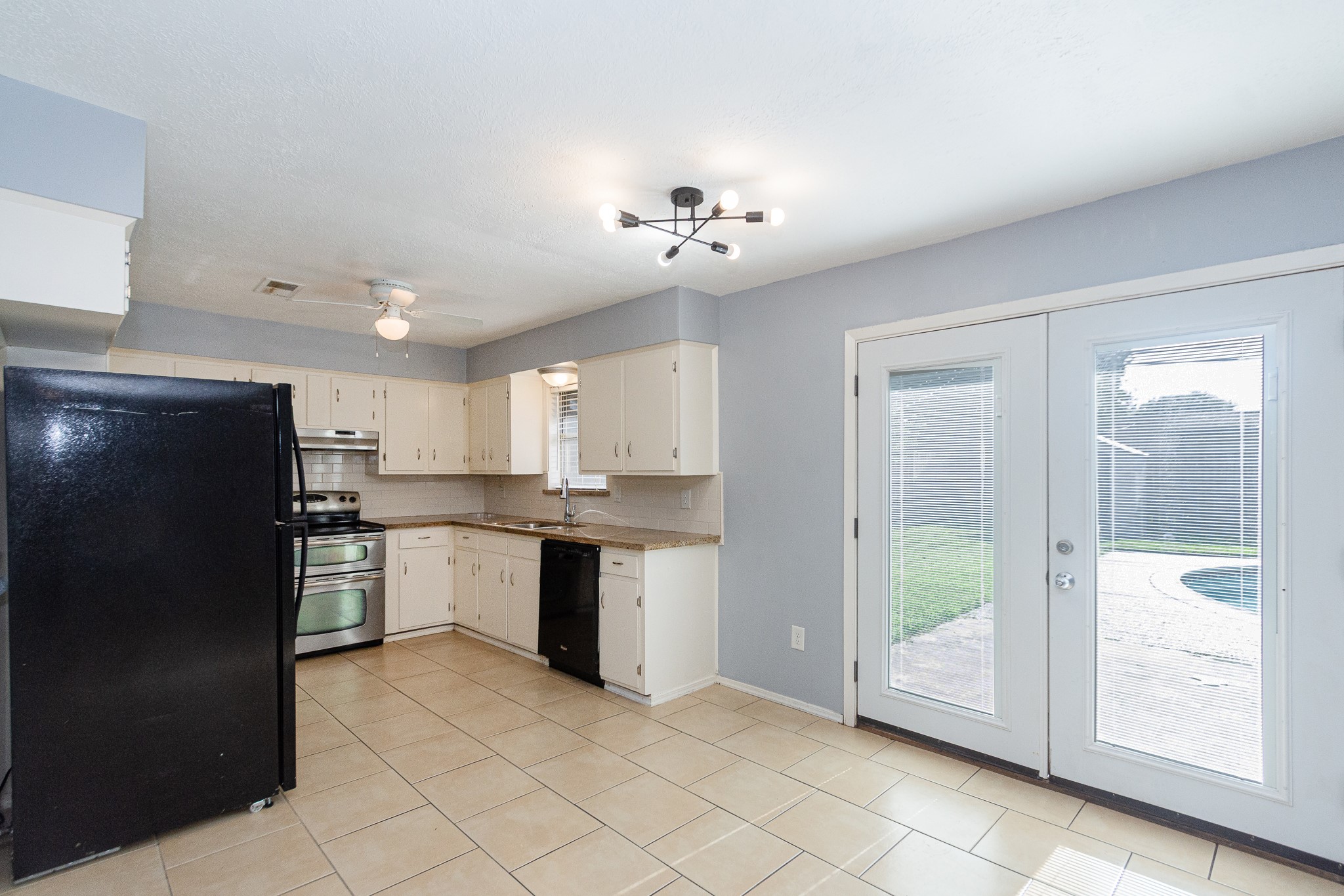 4210 Cork Lane Property Photo 16