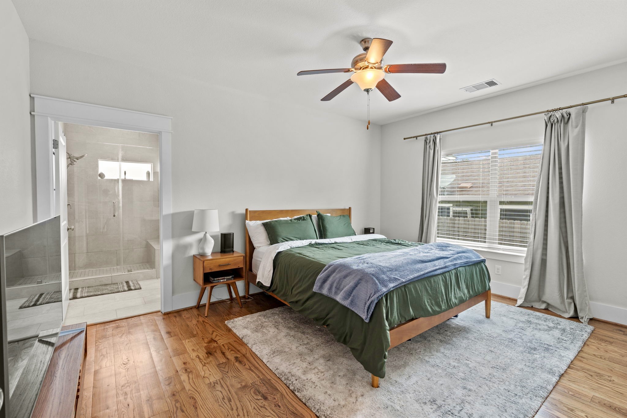 3402 Delhi Street Property Photo 6