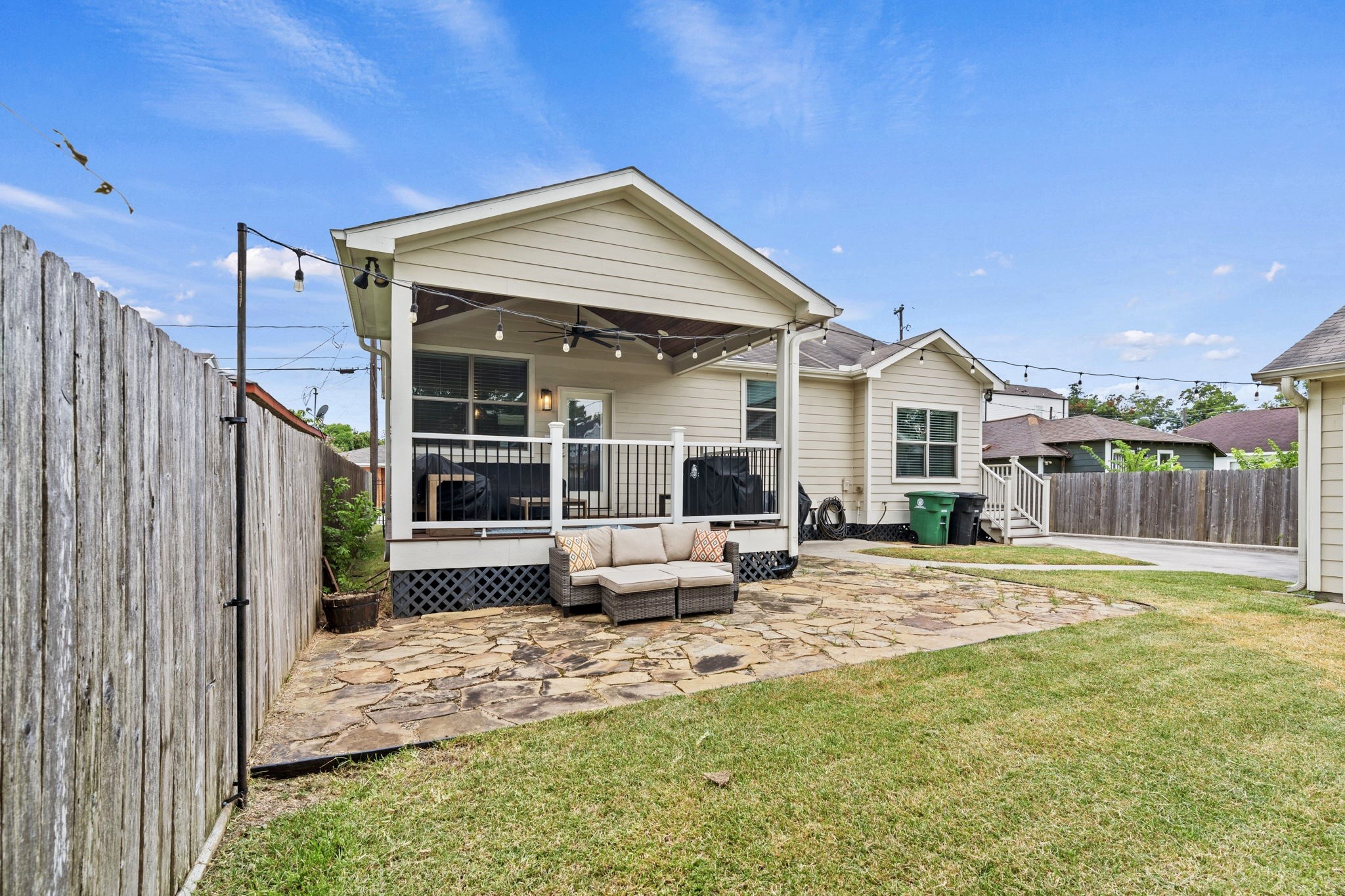 3402 Delhi Street Property Photo 13