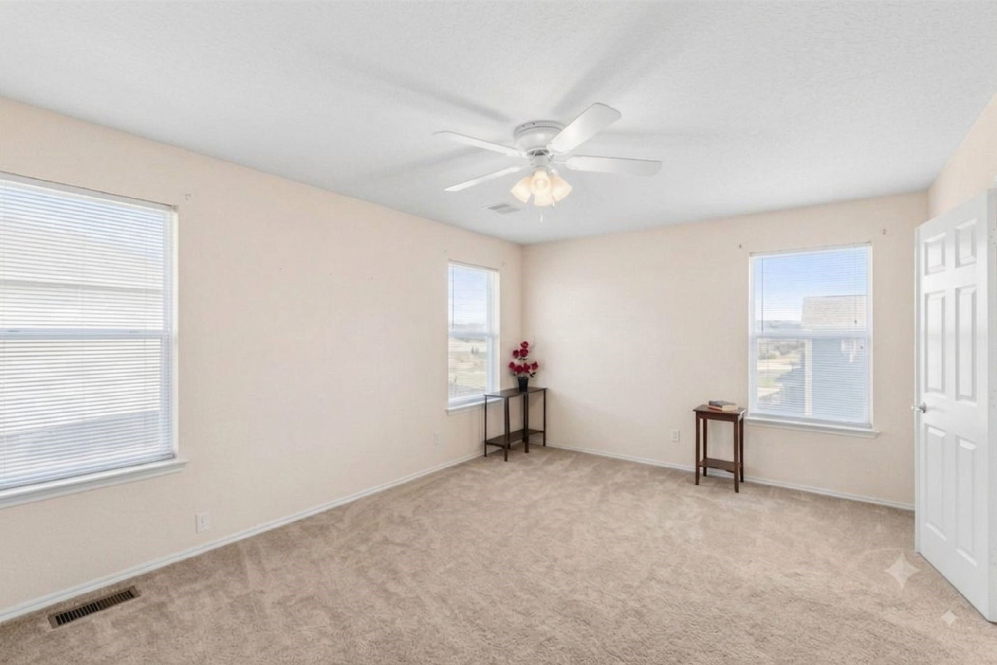 2712 Woodspring Acres Drive Property Photo 17