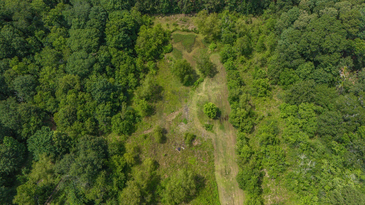 27955 Southland Drive Property Photo 9