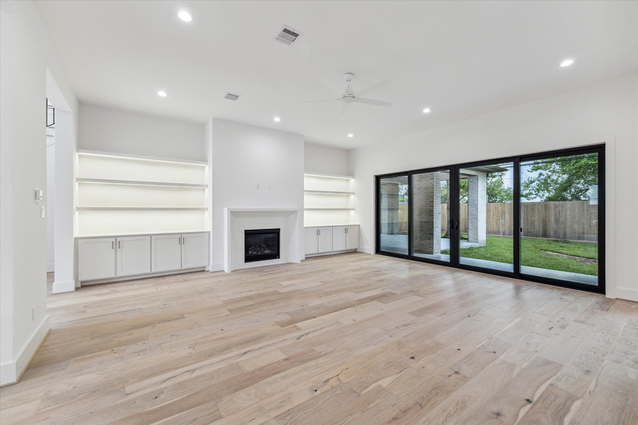 3114 Newcastle Drive Property Photo 10