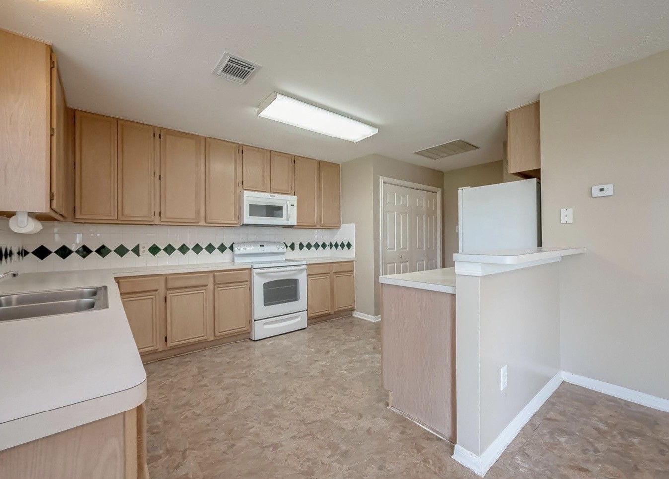 4914 Jaymar Drive Property Photo 13