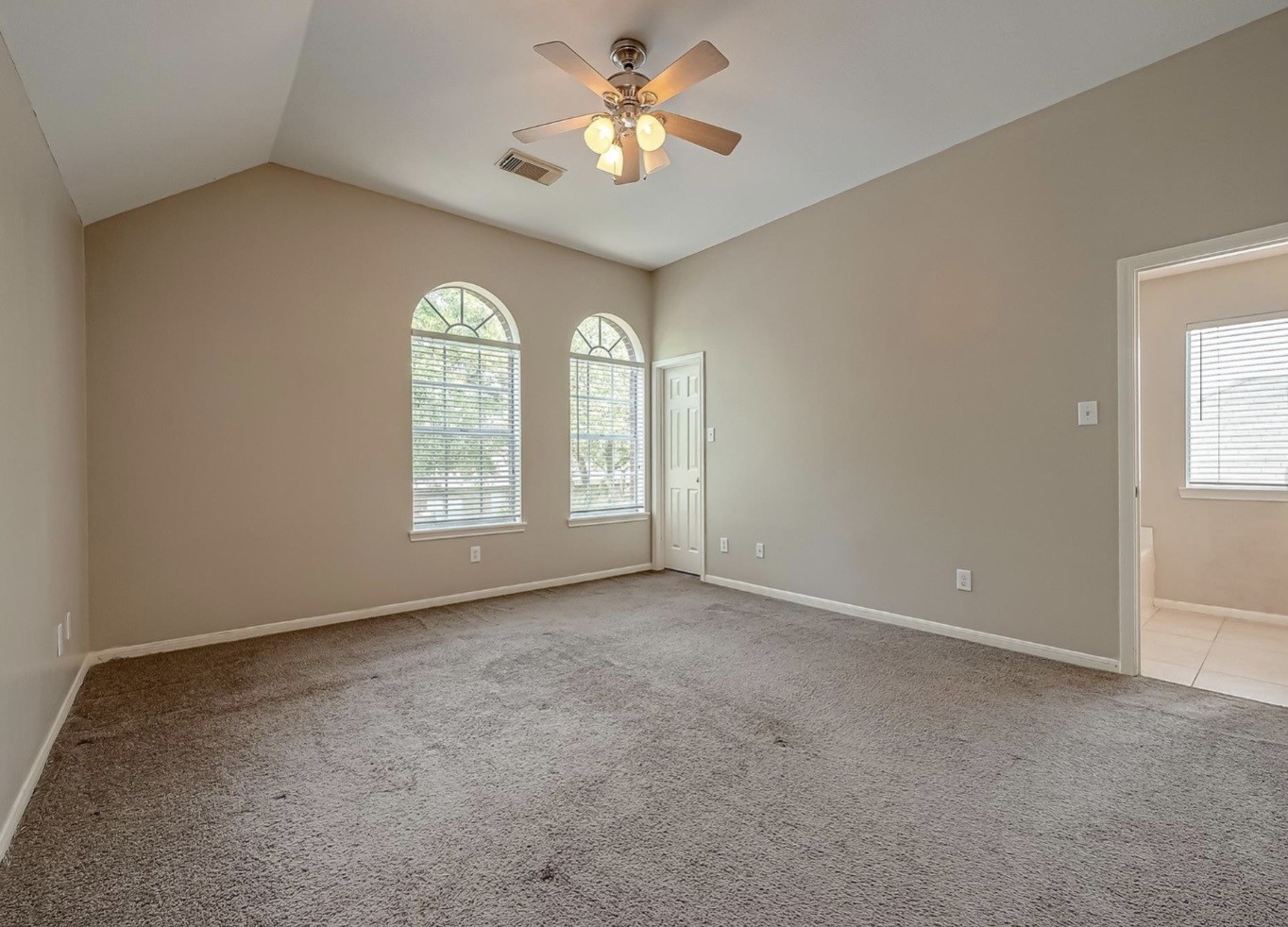 4914 Jaymar Drive Property Photo 26