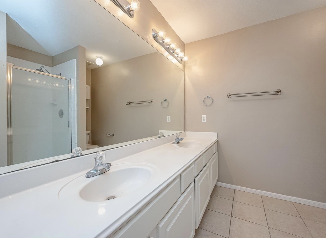4914 Jaymar Drive Property Photo 28