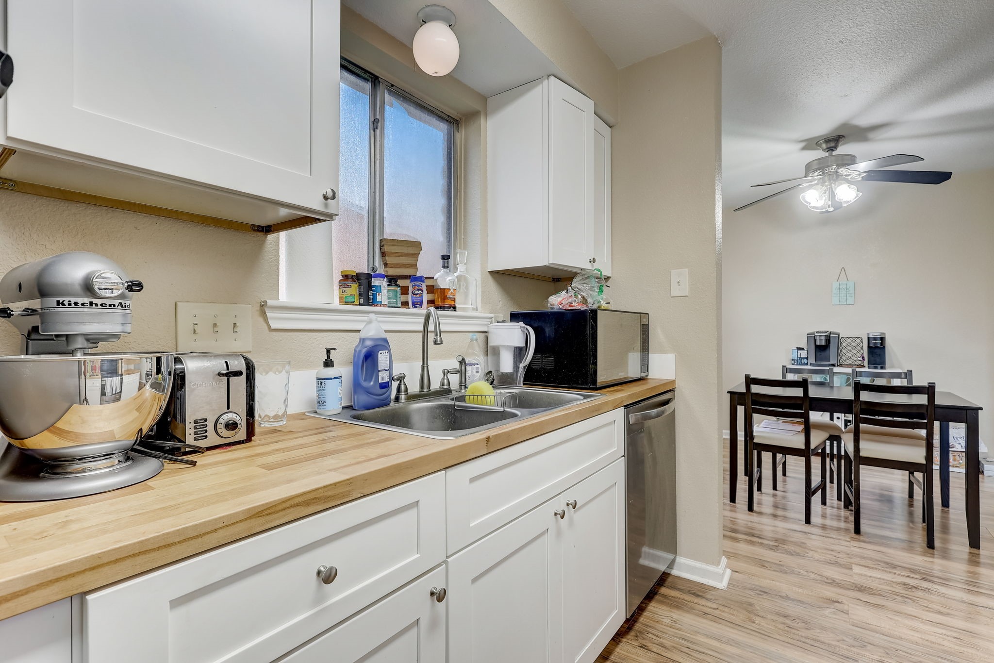 1102 Pecan Glen Drive Property Photo 12