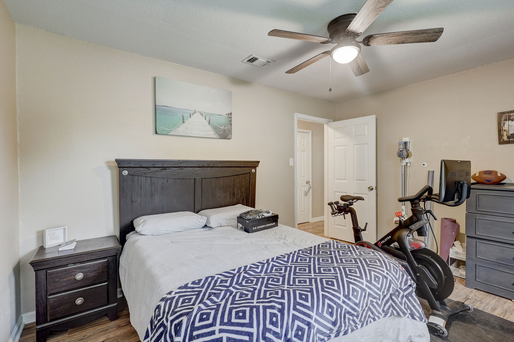 1102 Pecan Glen Drive Property Photo 15