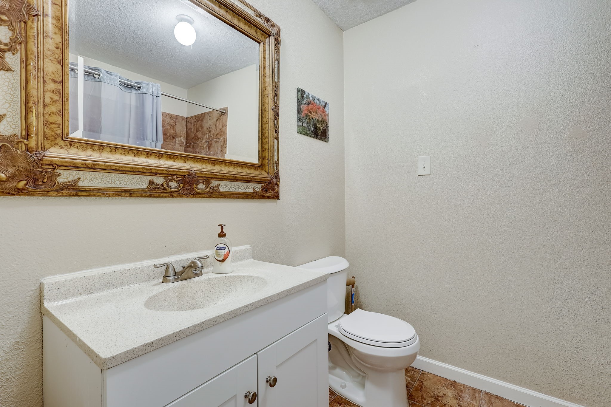 1102 Pecan Glen Drive Property Photo 16